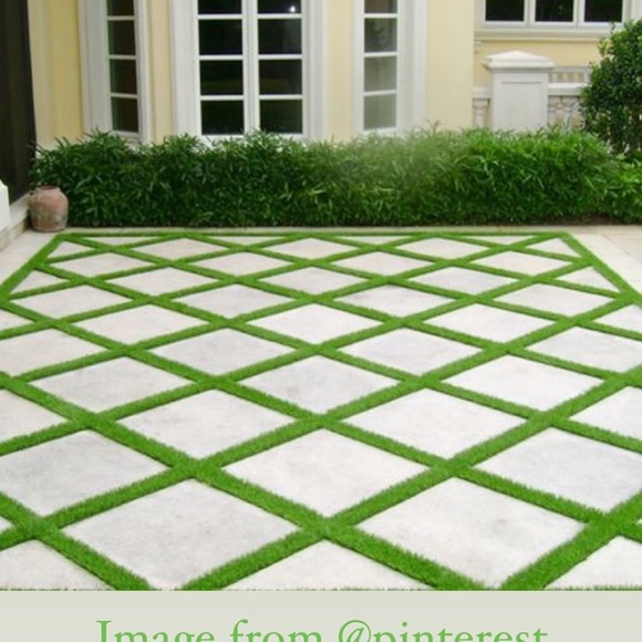 Meet your Posher, Lauren - Picture 7 of 11